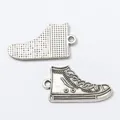 Pendentifs vintage en alliage de chaussures en toile pour bijoux DIY avec détails précis - Argent Antique