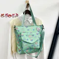 Bolso de lona verde claro con patrones de tulipanes y osos y correa ajustable - Verde