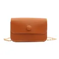 Mini borsa a tracolla arancione con catena dorata e chiusura a bottone alla moda donna - Marrone