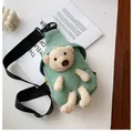 Borsa a tracolla in tela verde con simpatico orsetto di peluche 3D e cinturino - Verde