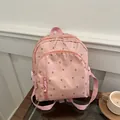 Rucksack mit Blumenmuster in Rosa aus Nylon mit großem Hauptfach und Vordertasche - Rosa