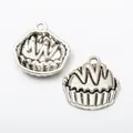 Pair of retro silver alloy cupcake charms with vintage finish for DIY jewelry crafts - Cupcake Pendant / Antique Silver