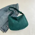 Sac hobo en velours côtelé vert foncé avec bandoulière réglable et grande capacité - Vert foncé