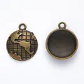 Pendentif globe terrestre vintage en bronze avec relief de carte du monde pour bijoux DIY - Bronze Antique