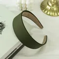 Deep forest green padded satin headband with non-slip khaki lining for a vintage look - Army Green