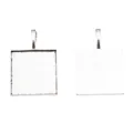 Vorder- und Rückansicht von 25mm quadratischen Anhänger-Fassungen für DIY-Schmuck - Groß / Antiksilber