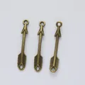 Three bronze vintage arrow pendants in zinc alloy for DIY jewelry and necklace making - Antique Bronze