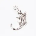Vintage silver alloy crocodile pendant with realistic scale textures for DIY jewelry - Antique Silver
