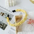 Diadema de tela a cuadros vichy amarillos y blancos con volantes y diseño antideslizante - Amarillo