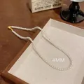Elegante collar de perlas blancas de 4mm con cierre dorado y diseño francés minimalista - Perla de 4mm (X1399)