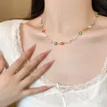 Collier marguerite coloré en émail avec chaîne dorée au design frais pour femmes - Bracelet Pâquerette