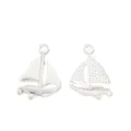Detail van voor- en achterkant van zilveren zeilboot bedeltjes voor DIY sieraden maken - Glanzend Zilver