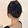 Pince à cheveux papillon en tulle noir avec inscription Love et strass étincelants - Noir