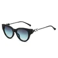 Lunettes de soleil œil de chat avec verres dégradés et détail de cœur en strass sur la branche - Monture Noire Verres Gris Bleu