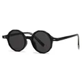 Lunettes de soleil ovales noires en TR avec facettes géométriques et verres foncés - C1 Monture Noire Noir Gris
