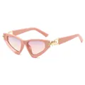 Occhiali da sole cat-eye rosa con lenti sfumate e dettaglio catena in metallo dorato - Montatura Rosa Lenti Rosa Viola