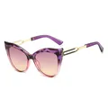 Lunettes de soleil œil de chat avec monture dégradée violette et rose et branches en métal doré - Écaille Violette Rose Verres Rose Jaune