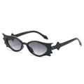 Hip-Hop-Katzenaugen-Sonnenbrille in Fledermausform mit schwarzem Rahmen und grauen Gläsern - Schwarzer Rahmen Grauer Verlaufsglas