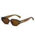 Lunettes de soleil œil-de-chat ovales marron thé avec inserts métalliques argentés - Monture Thé Verres Thé