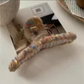 Regenboog gebreide pluche haarklem voor dik haar in een warme herfst en winter stijl - Khaki