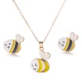 Parure bijoux abeille émaillée avec collier doré et boucles d'oreilles abeille - Abeille