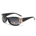 Lunettes de soleil polarisées Y2K noir et or avec décor papillon pour femmes chic - Monture Noir Or Lentille Grise Décor Or