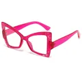 Lunettes papillon chic en rose translucide avec des accents de texture marbre - Monture Rose Verre Transparent (C10)