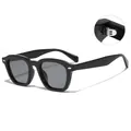 Gafas de sol retro con montura negra gruesa, lentes grises y detalles dorados - Montura Negro Brillante Lente Gris