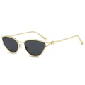 Cat-eye zonnebril met goudkleurig metalen montuur en donkere glazen voor een retro-look - Gouden Frame Zwart Grijs