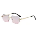 Moderne randloze polygoon zonnebril met roze gradiënt glazen en goud metalen montuur - Gouden Frame Verloop Grijs-Roze