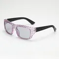 Lunettes de soleil carrées violettes à motif 3D cannage et verres gris élégants - Violet Transparent