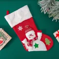 Calcetín de Navidad de punto rojo con borde de piel sintética y muñeco de nieve 3D con estrella - Muñeco de Nieve Rojo