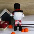 Gnome de Noël nordique en peluche avec chapeau noir et jambes rayées rouges déco - Gnome à Longues Jambes - Haut-de-forme Noir