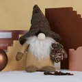 Brauner Kaffee-Zwerg aus Plüsch mit spitzem Hut und Jutesack für Wohndekorationen - Brauner Geweihhut / Braun