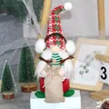 Weihnachtswichtel in rot-grün gestreiftem Outfit mit rustikalem Jutesack für Geschenke - Damen Stil Mit Sackleinen Tasche