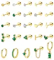 Detalle de set de pendientes dorados con perlas, circonitas verdes y dijes geométricos - Botones Traseros Planos Aros Estrella Luna Rayo Combinación (c148) / 14k / Dorado