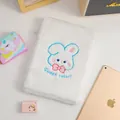 Funda de felpa blanca para tablet con bordado de conejo y cierre de cremallera - Universal iPad 9.7-11 Pulgadas / Blanco