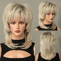Parrucca sintetica scalata media biondo cenere con frangia da donna stile retrò anni 70 - Capelli medio-lunghi / Biondo Cenere Chiaro