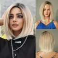 Kurze gerade Bob Perücke für Damen mit Ombre Farbverlauf von Dunkelbraun zu Lichtblond - Ombre Blond