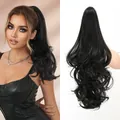 Extensión de coleta larga ondulada en negro brillante sintético con pinza garra - Estilo Medio-Largo / Negro Brownie