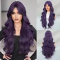 Lange wellige dunkelviolette Perücke mit Pony und voluminöser Naturtextur - Anemonenviolett