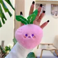 Süßer rosa Plüsch Karotten Schlüsselanhänger mit Filzblättern und Stickgesicht - 8 Cm Große Mrhodefarbene Karotte / Einfache Kette