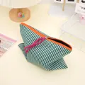 Pochette trucchi a quadretti verdi e bianchi con cerniera arancione e laccetto rosa - Verde