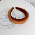 Serre-tête rembourré en velours caramel pour femmes avec large bord éponge - Café