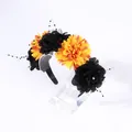 Vintage Halloween Haarreif mit orangefarbenen und schwarzen Rosen und Perlenzweigen - Gelb