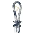 Hitzefreies Lockenwickler-Set mit grauem Batik-Haargummi und Haarklammer - Batik Dunkelblau