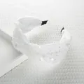 Süßes weißes geknotetes Stirnband mit glitzernden Pailletten und Spitzennetz für Damen - Weiß