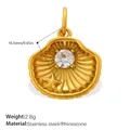 Ciondolo a conchiglia placcato oro 18K con dettaglio stella marina e cristallo - Conchiglia Stella Marina Oro (PJ2300WEG)