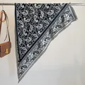 Schwarz-weißer Paisley-Taillenschal mit böhmischen Fransen für Damen Accessoires - 180x90cm / Schwarz (SJJ-011)
