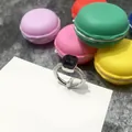Anillo de piedra negra cuadrada con banda de plata y circonitas micro pavé elegantes - Talla 6 / Borde Plateado Negro